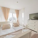 Horyzont Apartamenty-osiedle Polanki, Blisko Morza!!! Prywatny Garaż, Sauna, Basen Zewnętrzny * Kołobrzeg