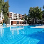 Apartament Horyzont Apartamenty-osiedle Polanki, Blisko Morza!!! Prywatny Garaż, Sauna, Basen Zewnętrzny Kołobrzeg