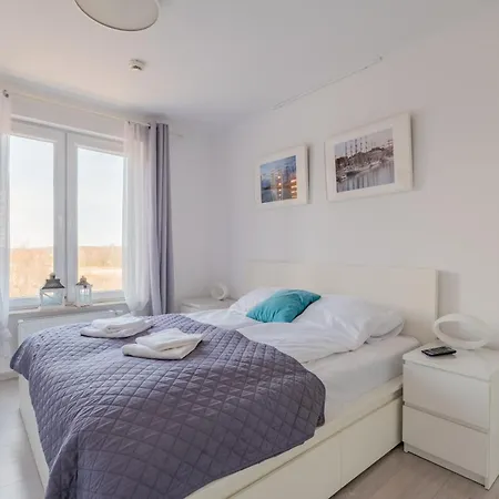 Apartament Horyzont Apartamenty-osiedle Polanki, Blisko Morza!!! Prywatny Garaż, Sauna, Basen Zewnętrzny