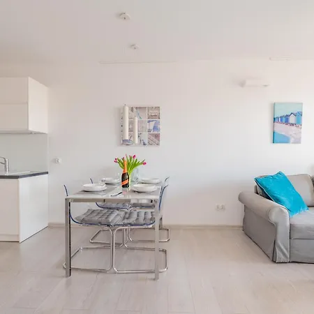 Horyzont Apartamenty-osiedle Polanki, Blisko Morza!!! Prywatny Garaz, Sauna, Basen Zewnetrzny Kołobrzeg