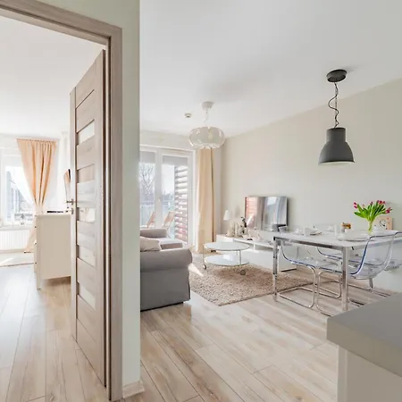 Appartement Horyzont Apartamenty-osiedle Polanki, Blisko Morza!!! Prywatny Garaz, Sauna, Basen Zewnetrzny Kołobrzeg