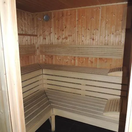 Horyzont Apartamenty-osiedle Polanki, Blisko Morza!!! Prywatny Garaz, Sauna, Basen Zewnetrzny * Kołobrzeg